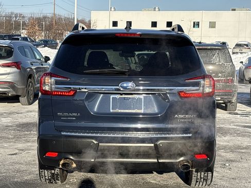 Used 2024 Subaru Ascent Touring image 5