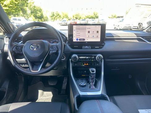 Certified 2025 Toyota RAV4 XSE w/ Premium Package AWD/4WD image 13