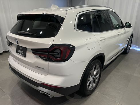Used 2024 BMW X3 xDrive30i w/ Premium Package AWD/4WD image 6
