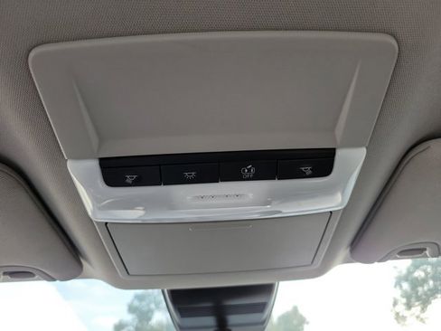 Used 2024 Nissan Altima 2.5 SV image 30