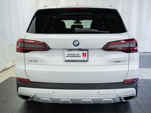 Used 2023 BMW X5 xDrive40i w/ Premium Package AWD/4WD image 5