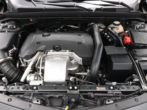 Used 2017 Chevrolet Malibu Premier w/ Premier Sun and Wheel Package image 42