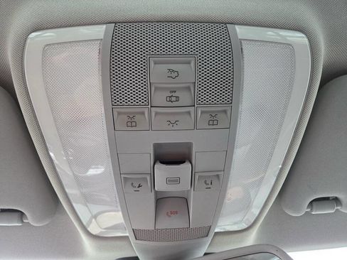 Used 2013 Mercedes-Benz C 300 4MATIC Sedan image 18