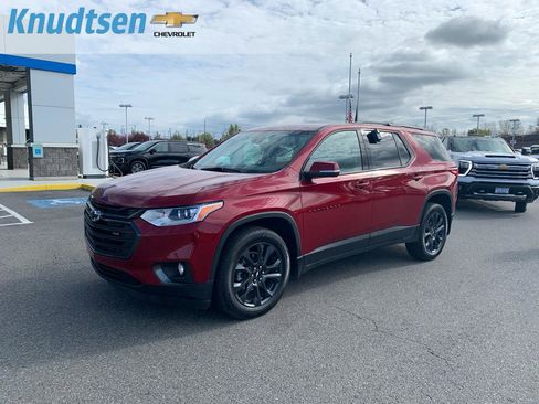 Used 2021 Chevrolet Traverse RS AWD/4WD image 3