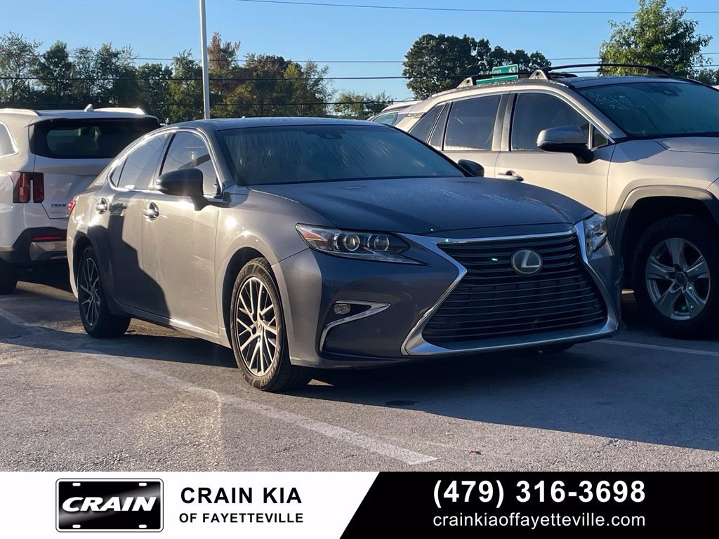 Used 2016 Lexus ES 350 w/ Luxury Package w/Wood Trim FWD image 1