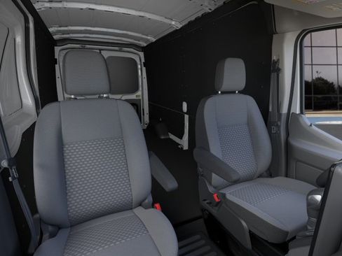 New 2026 Ford Transit 250 148 Medium Roof w/ Load Area Protection Package RWD image 10