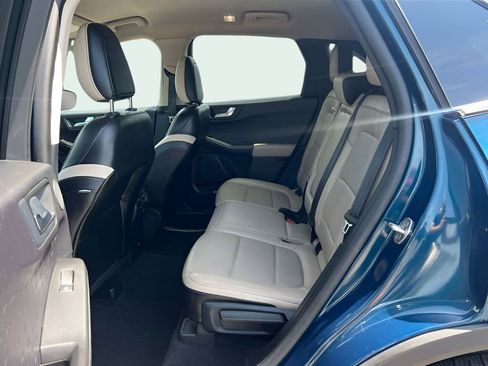 Used 2020 Ford Escape Titanium AWD/4WD image 11