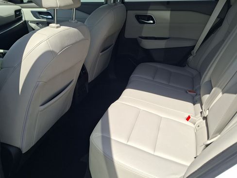 Used 2021 Nissan Rogue SL FWD image 20