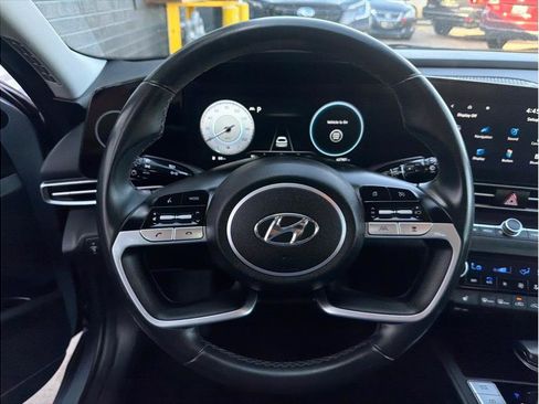 Used 2023 Hyundai Elantra SEL w/ Convenience Package FWD image 14