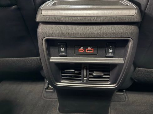 Used 2024 Nissan Murano SL image 19