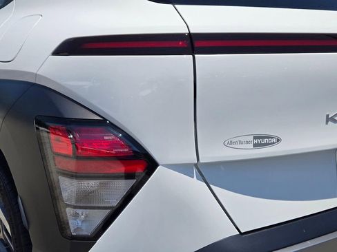 New 2026 Hyundai Kona SEL Premium FWD image 7