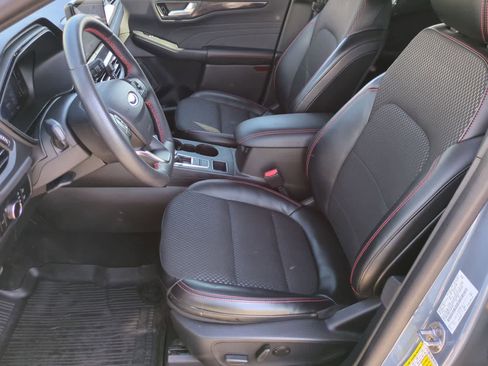 Used 2024 Ford Escape ST-Line w/ Tech Pack #1 AWD/4WD image 16