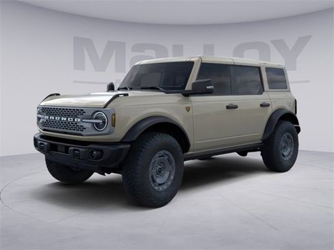 New 2025 Ford Bronco Badlands image 1