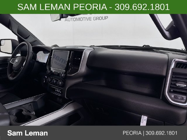 New 2026 RAM 1500 Express AWD/4WD image 26
