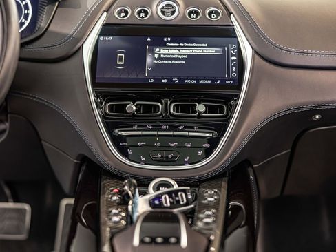 Used 2023 Aston Martin DBX 707 AWD/4WD image 40