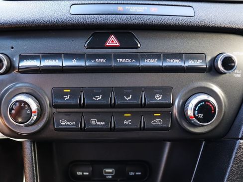 Used 2020 Kia Sportage S FWD image 45