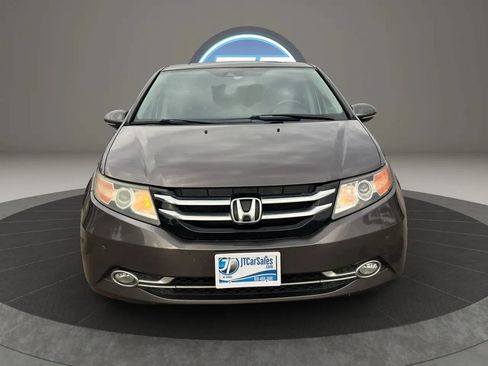 Used 2015 Honda Odyssey Touring Elite image 18