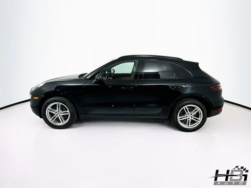 Used 2018 Porsche Macan image 9