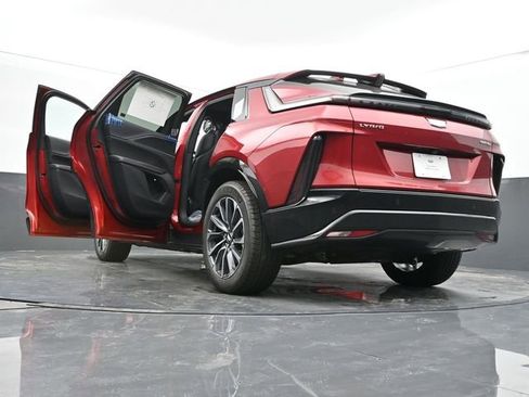 New 2025 Cadillac Lyriq Sport image 68