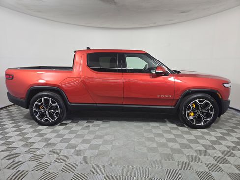Used 2023 Rivian R1T Adventure image 6