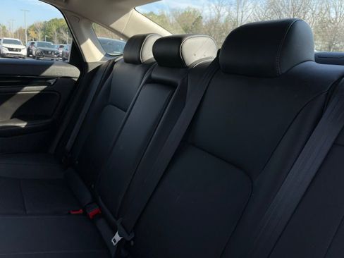 Used 2024 Honda Civic Touring image 41