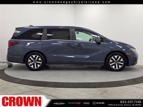 Used 2025 Honda Odyssey EX-L image 8