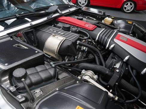 Used 2006 Mercedes-Benz SLR image 48