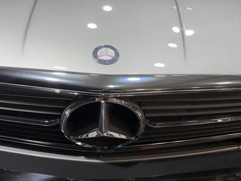 Used 1988 Mercedes-Benz 560 SL image 39