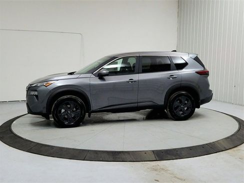 New 2026 Nissan Rogue SV w/ Cold Weather Package image 4