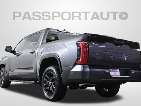 Used 2024 Toyota Tundra Platinum image 6