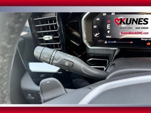New 2026 GMC Sierra 1500 Elevation w/ Elevation Premium Package AWD/4WD image 17