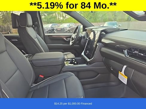 New 2026 GMC Yukon XL Elevation image 10