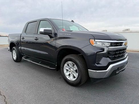 Used 2024 Chevrolet Silverado 1500 LT image 10