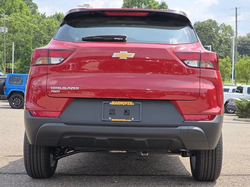 New 2026 Chevrolet TrailBlazer LS AWD/4WD image 16