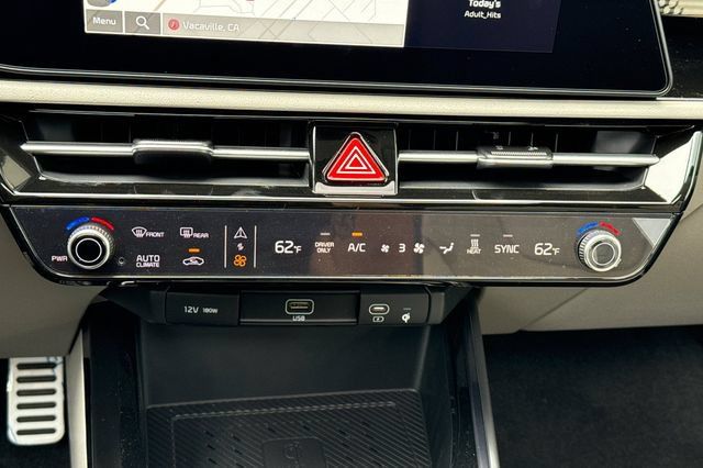 New 2026 Kia Niro Wave w/ Wave Preserve Package FWD image 26