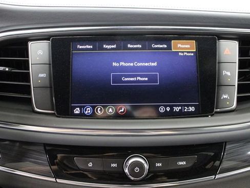 Used 2024 Buick Enclave Essence w/ Experience Buick Package AWD/4WD image 21