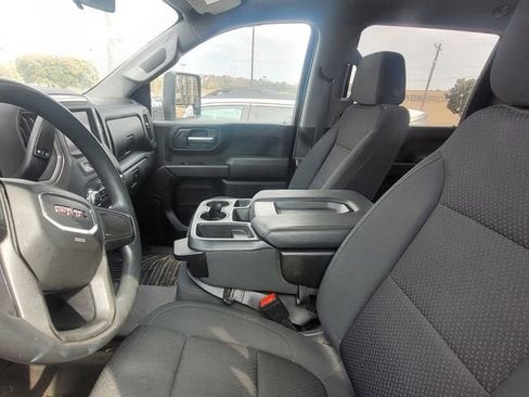 Used 2021 GMC Sierra 2500 4x4 Crew Cab w/ Convenience Package image 9