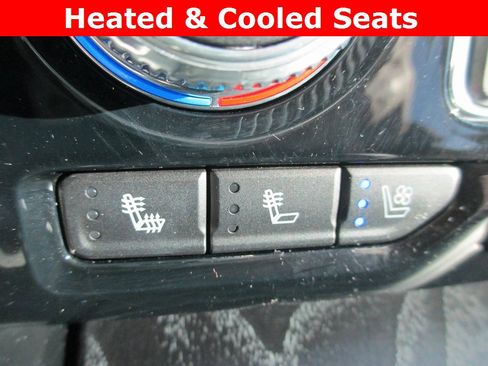 Used 2024 GMC Yukon Denali w/ Max Trailering Package image 18