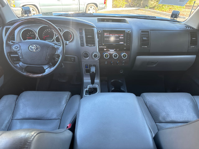 Used 2011 Toyota Tundra Limited w/ Platinum Pkg AWD/4WD image 22