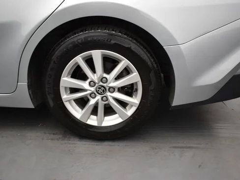 Used 2025 Toyota Camry LE FWD image 34