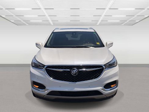 Used 2018 Buick Enclave Avenir w/ Avenir Technology Package FWD image 8