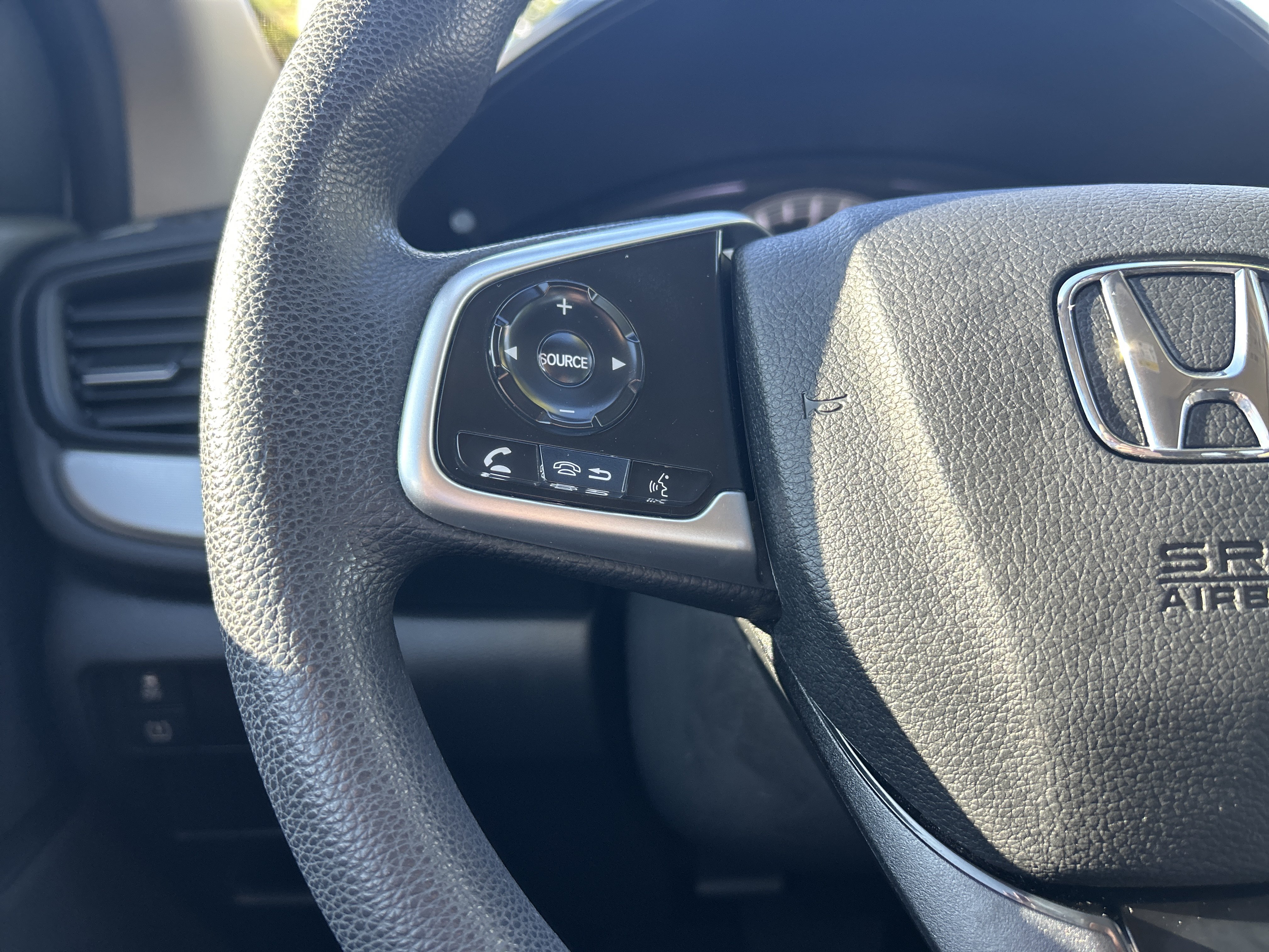 Used 2019 Honda CR-V LX image 18