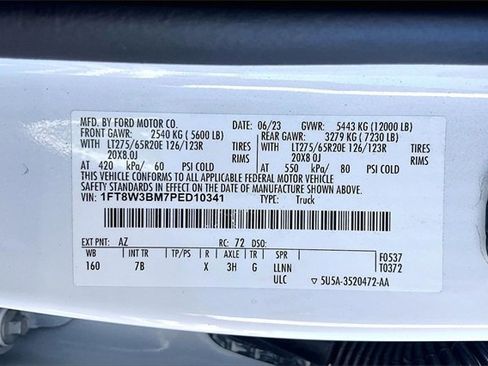 Used 2023 Ford F350 Platinum image 34