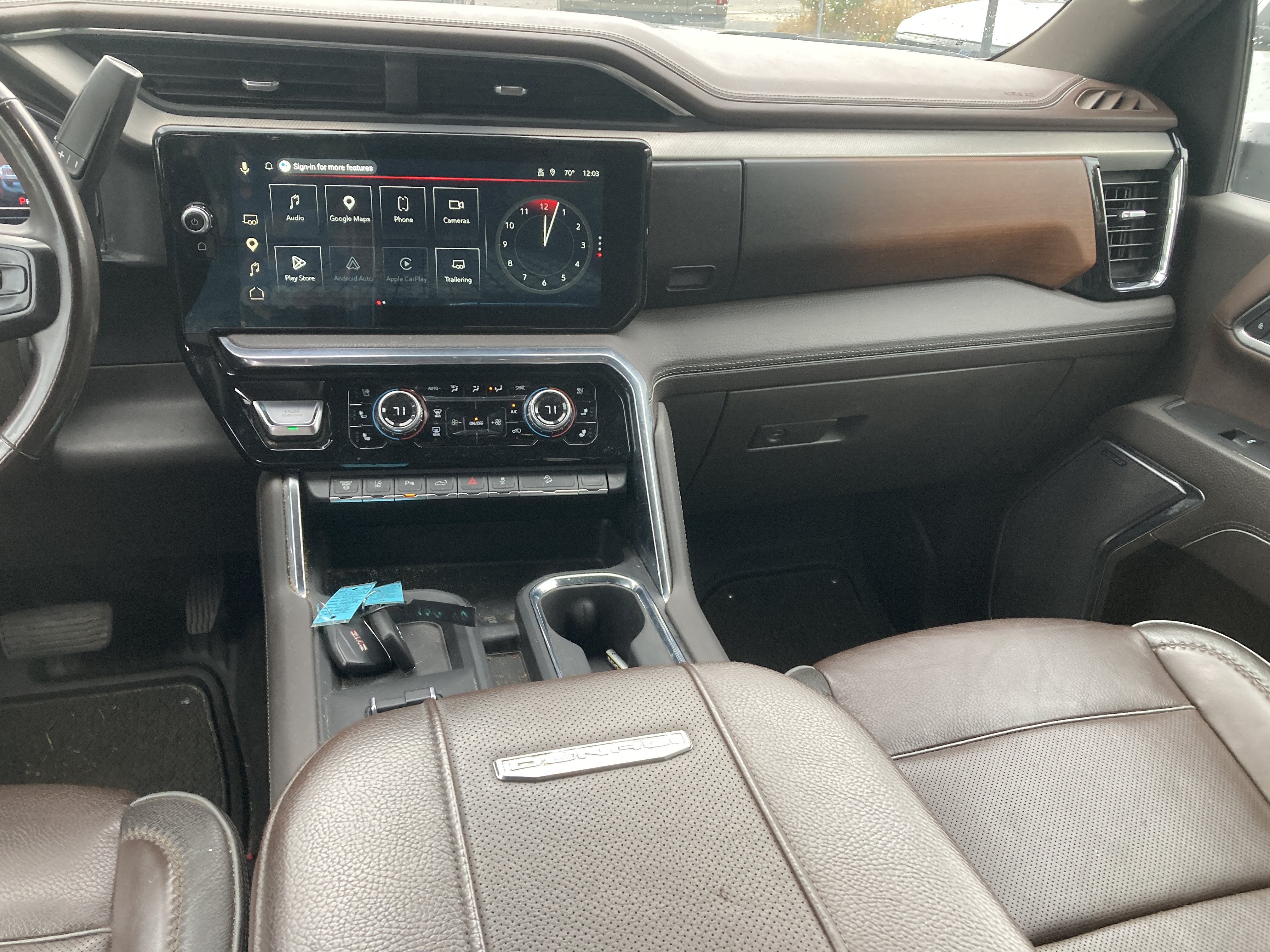 Used 2025 GMC Sierra 2500 Denali w/ Denali Reserve Package AWD/4WD image 10