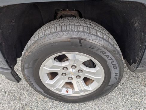 Used 2017 Chevrolet Silverado 1500 LT w/ All Star Edition image 12