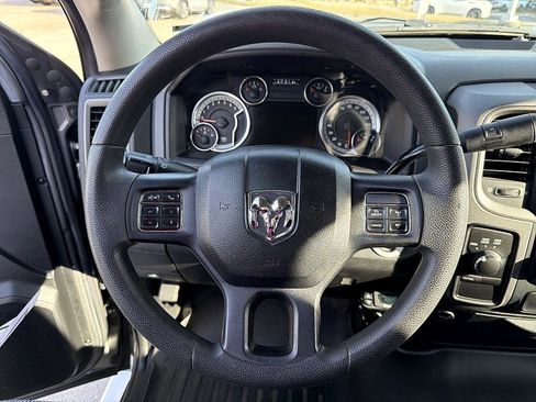 Used 2013 RAM 1500 Express image 13