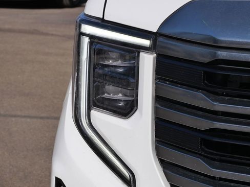 Used 2023 GMC Sierra 1500 AT4 w/ AT4 Premium Package image 3