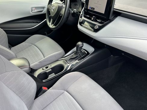 Certified 2024 Toyota Corolla SE image 19