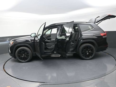 New 2026 Volkswagen Atlas SE AWD/4WD image 33