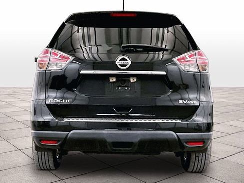 Used 2015 Nissan Rogue SV w/ SV Premium Package AWD/4WD image 4